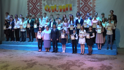 156 учнів Умані отримали премії «золотих олімпійців»