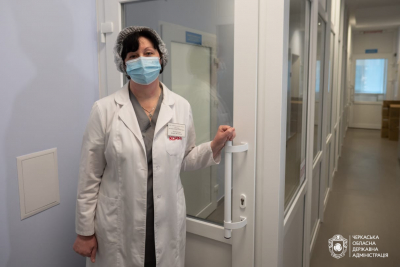 В Умані відкрили ПЛР-лабораторію: аналіз на коронавірус буде проводитись безкоштовно